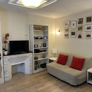  Apartment Heart Of Paris, Quiet, Perfect To Enjoy The